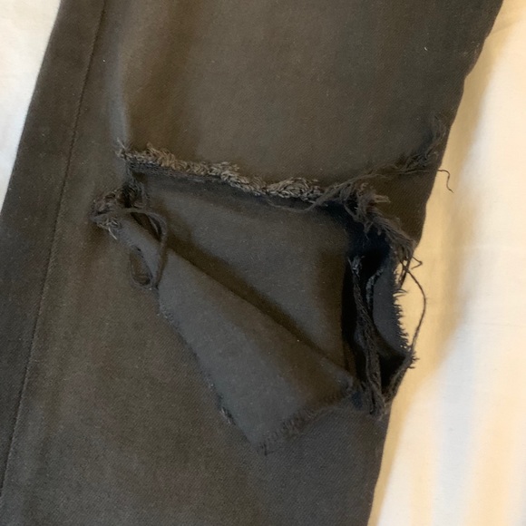 Forever 21 skinny jeans - Picture 2 of 5